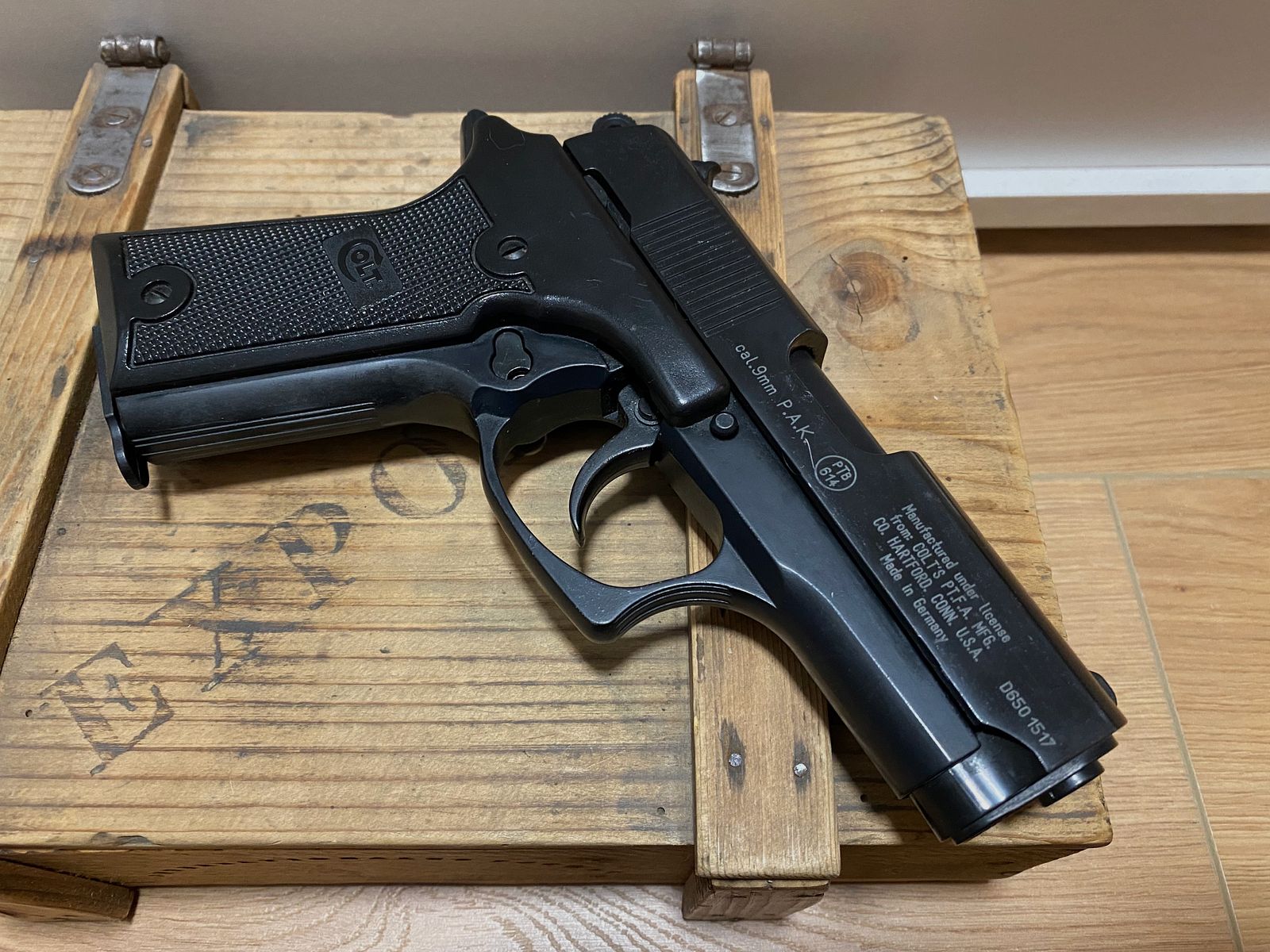 Colt Double Eagle 9mm P.A.K. Schreckschuss