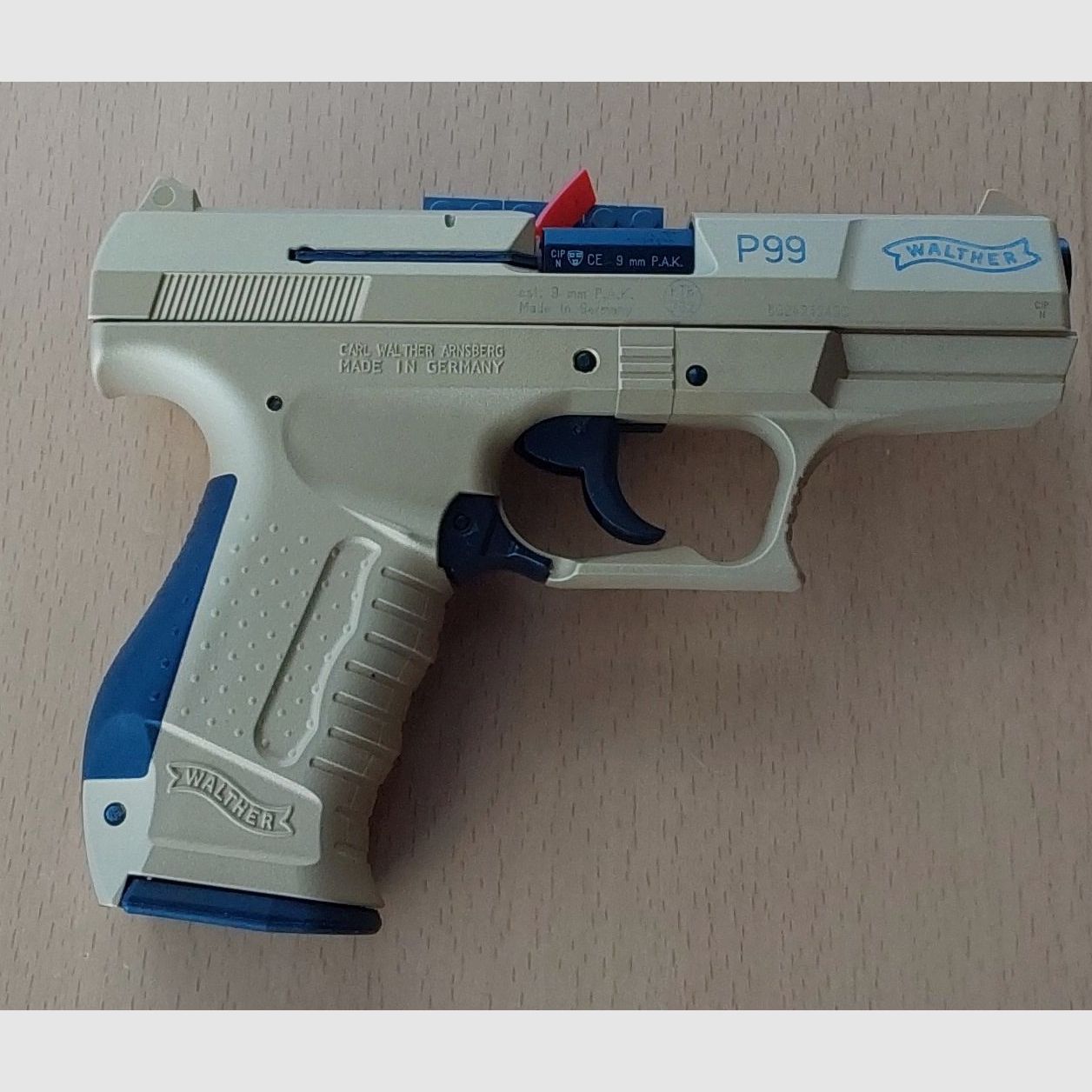 Walther P99 Édition Glacier Or 9mm Pak