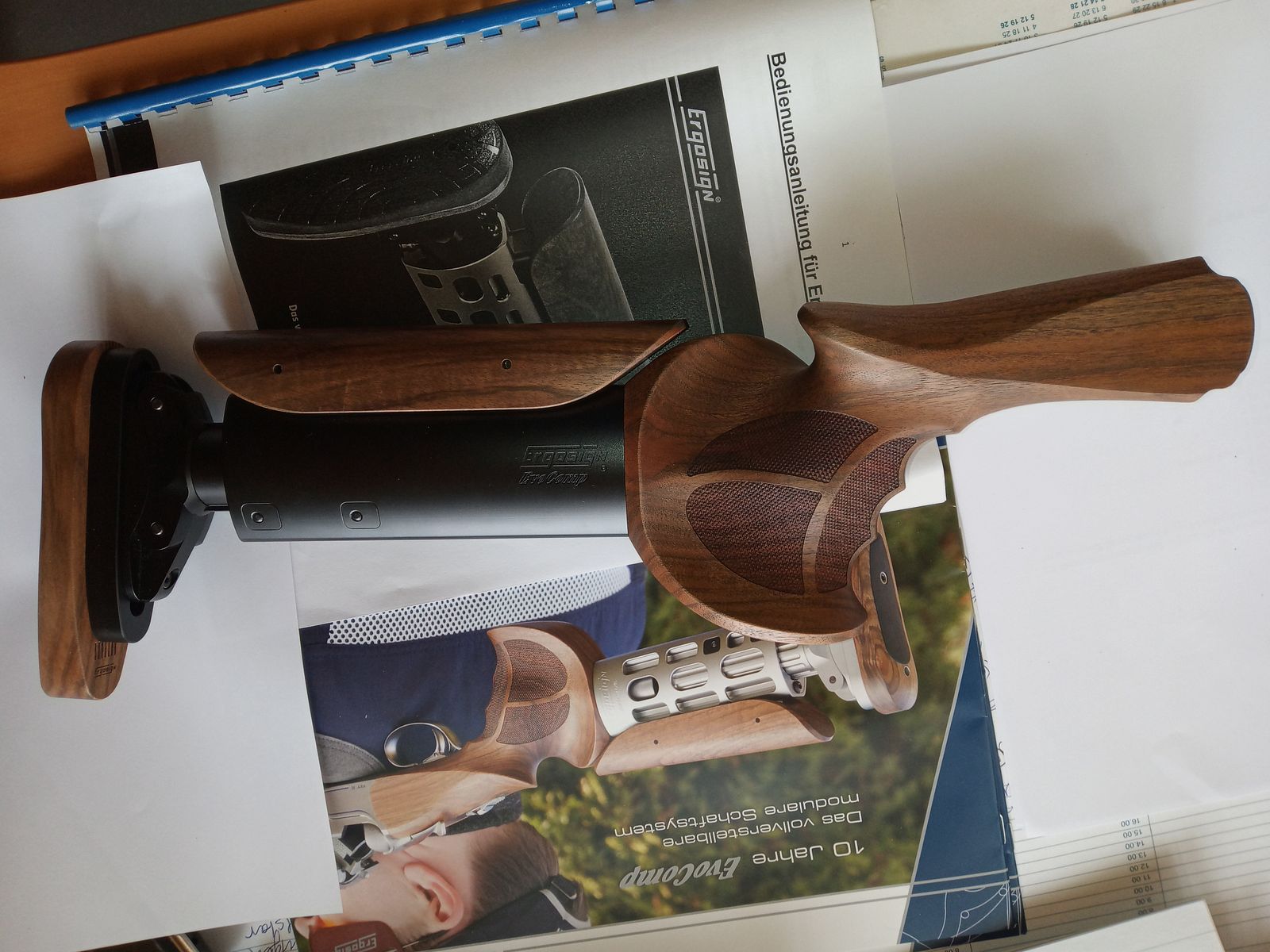 Ergosin, disigned by W. Nill, Flintenschaft für Blaser F3