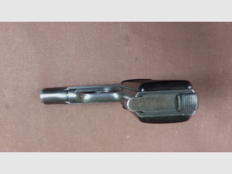 Pistola FN 1910 [C153], imagen 10 de 16