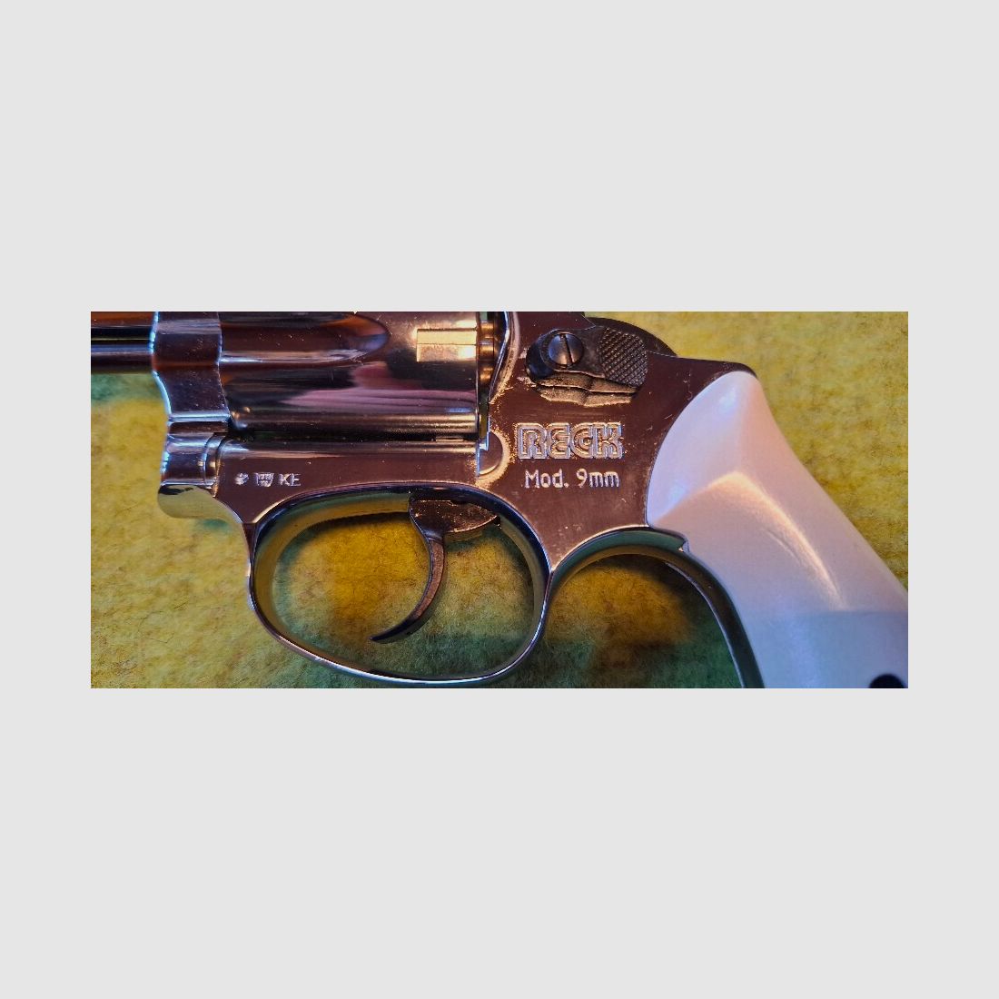 Sammler aufgepasst! Schreckschuss-Revolver Reck Chief Special Chrom (PTB 503), neuwertig ungeschossen einzigartig