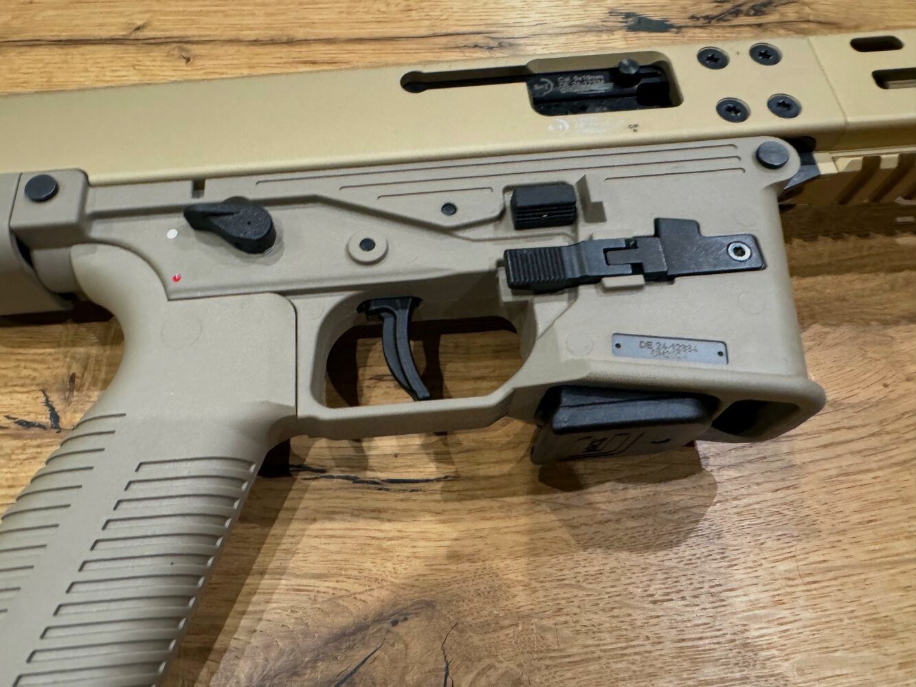 B&T AG (Brügger und Thomet) Grashüfpfermaus GHM9 G Coyote Tan