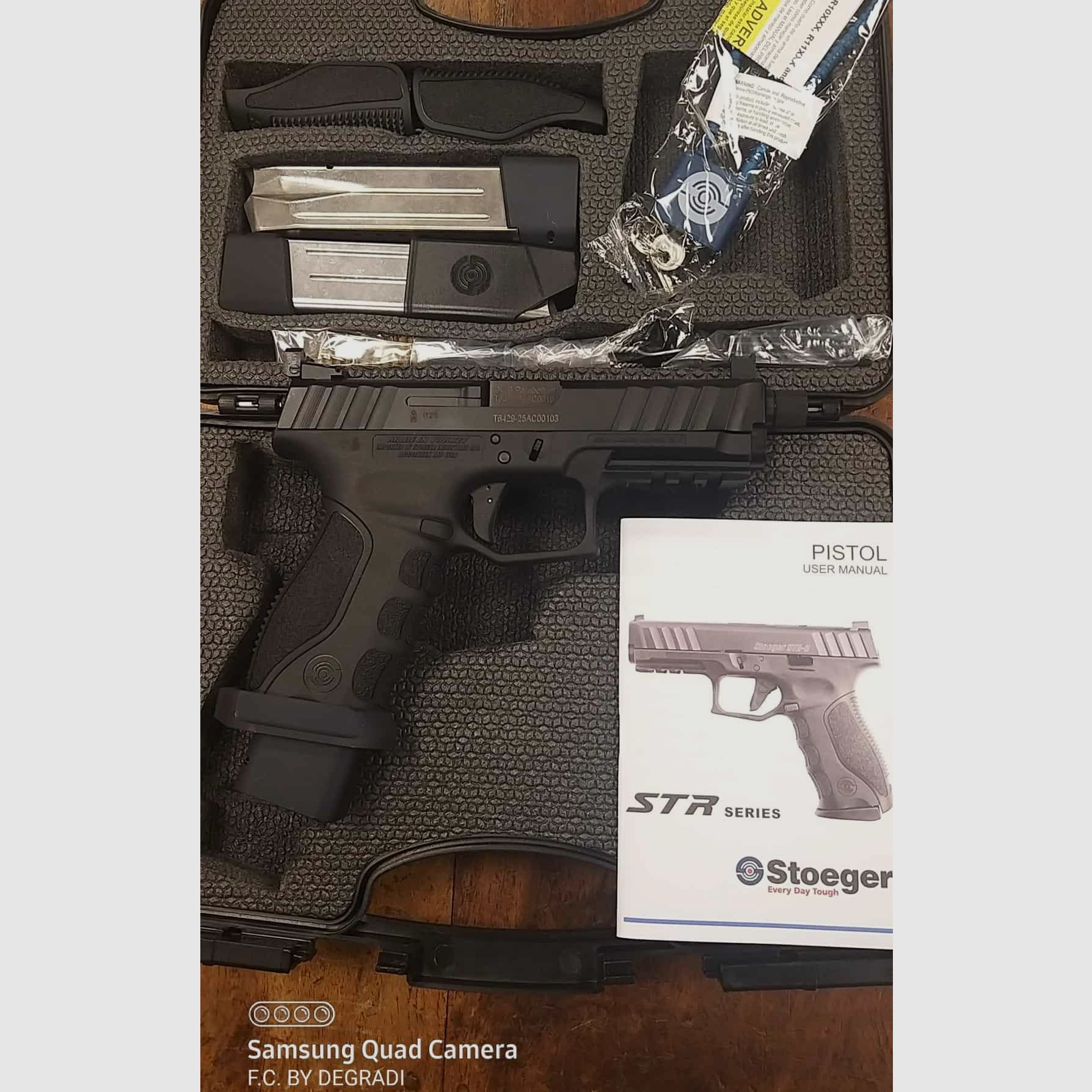 STOEGER STR-9S COMBAT KALIBER 9X19, zdjęcie 1 z 4