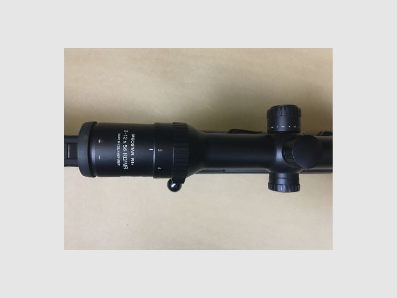 Rifle repetidora HOWA Japón Cal. .308 Win con visor Meopta 3-12x56