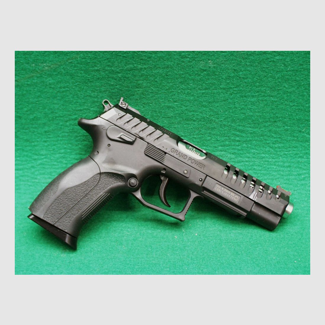 Tolmar	 X-Calibur Grandpower CO2 Pistole
