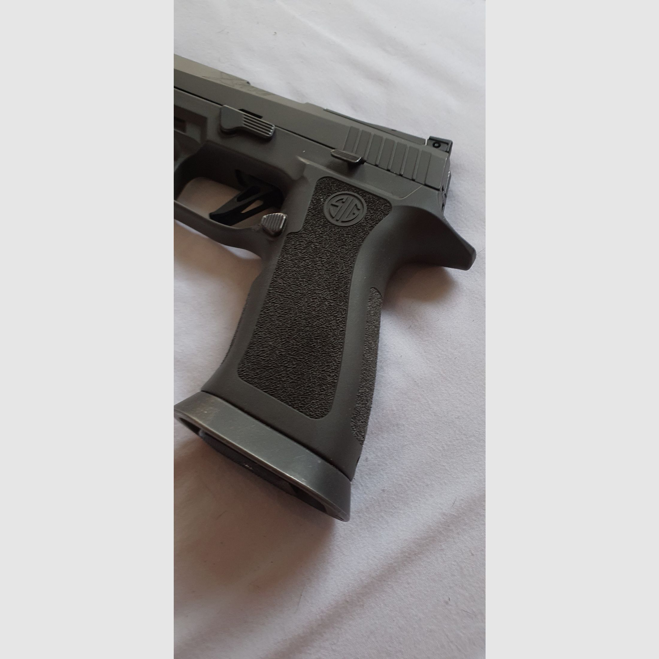 SigSauer P320 X5 Legion 