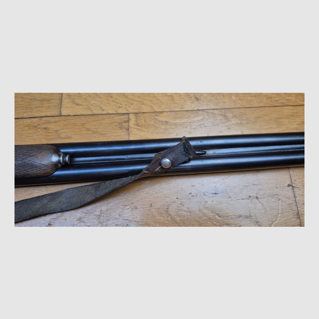 Schönes Seitengewehr « L’ÉPERVIER » — Handwerkliche Produktion aus Saint-Étienne von Philippon – Fanget Läufe — Kal. 16/65 — Schraubverschluss – Guter ästhetischer Zustand und Sehr guter mechanischer Zustand – TBE, Bild 16 von 38