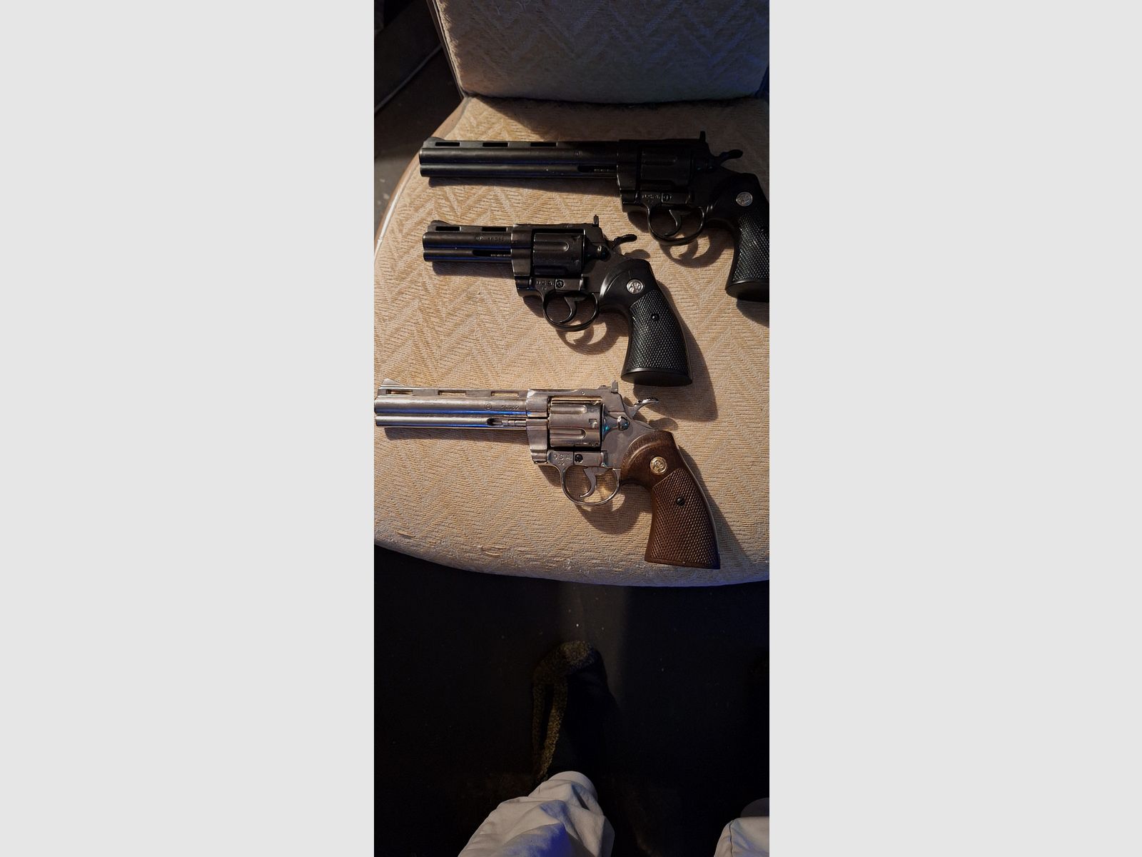 3 Denix Deko Revolver inkl. Walking Dead Colt Python Replik