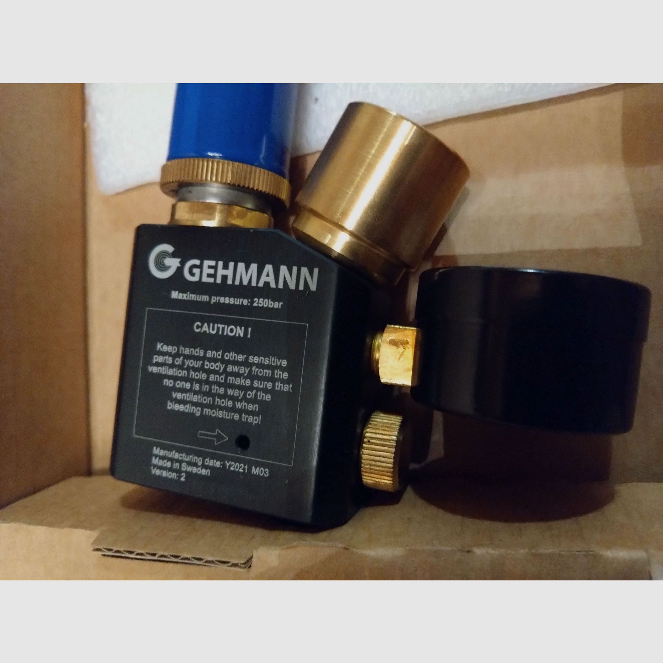 Gehmann Pressluftpumpe M220 Handpumpe mit Manometer max. 300 bar 3-Kolben System