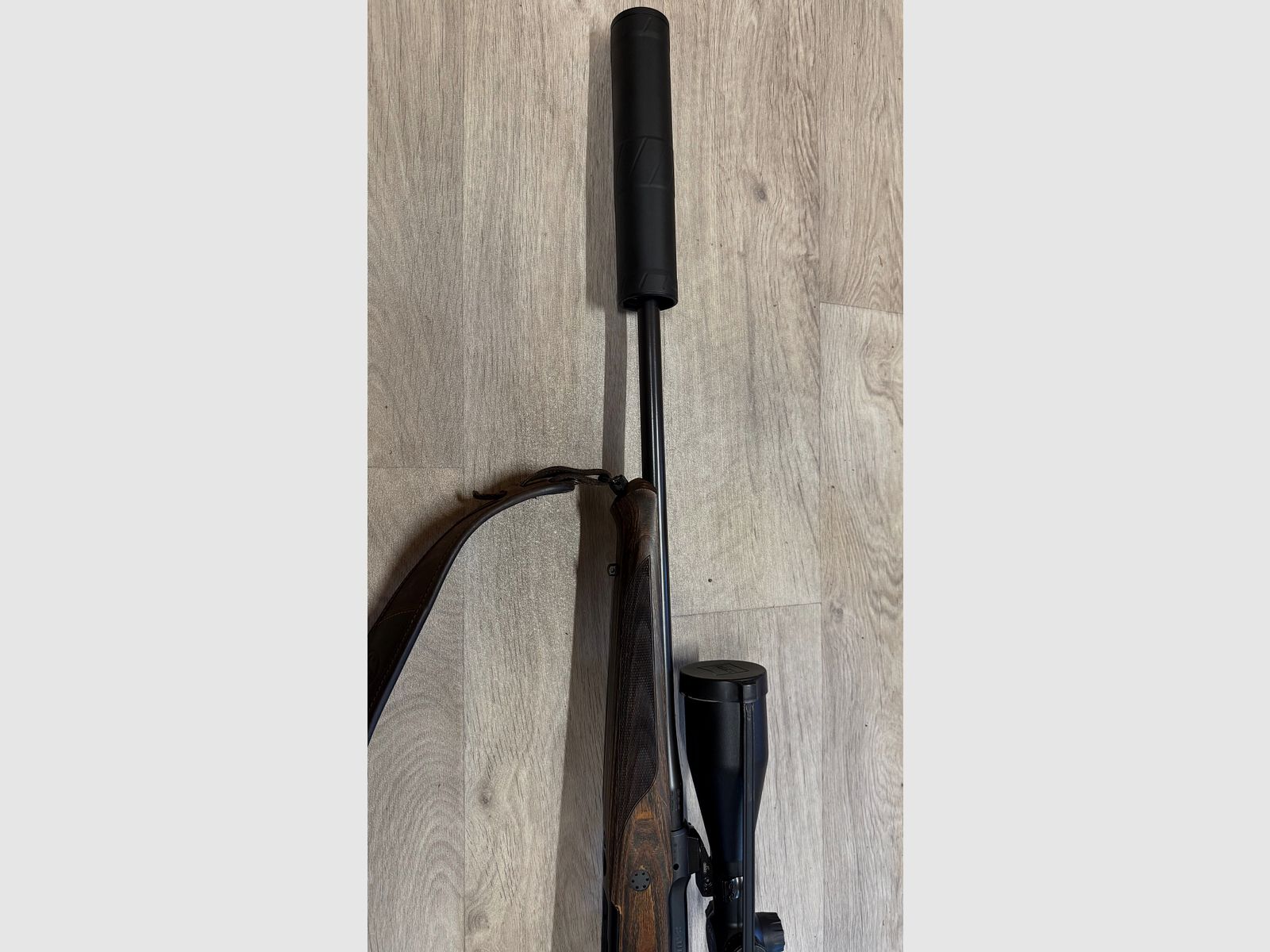 Sauer 101 GTI Cal.30.06 mit Zeiss Conquest V4 3-12x56 & Svemko Schalldämpfer mit Quickmountsystem