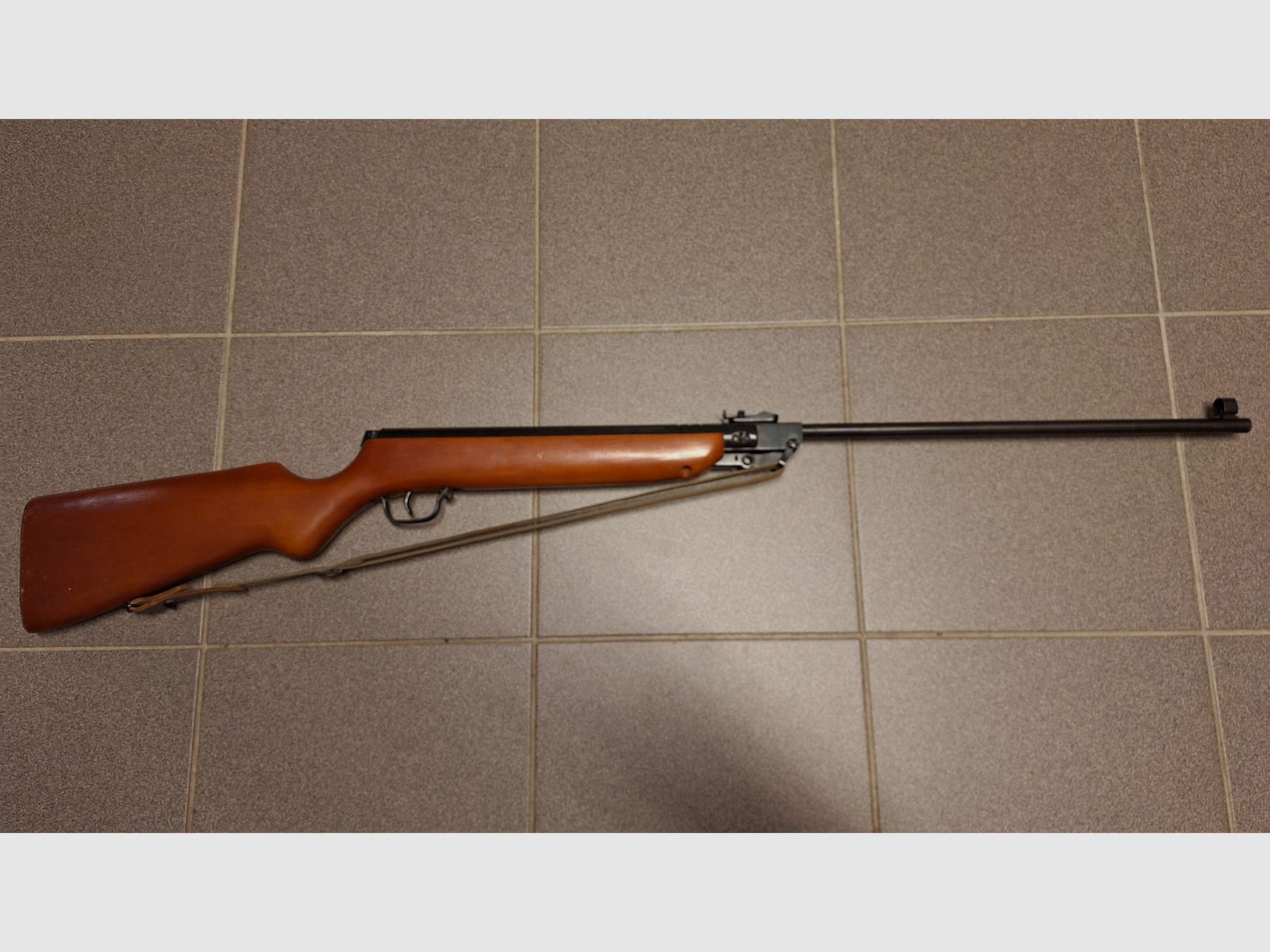 Rifle de aire modelo 303 Haenel Suhl ¡TOP estado de colección!