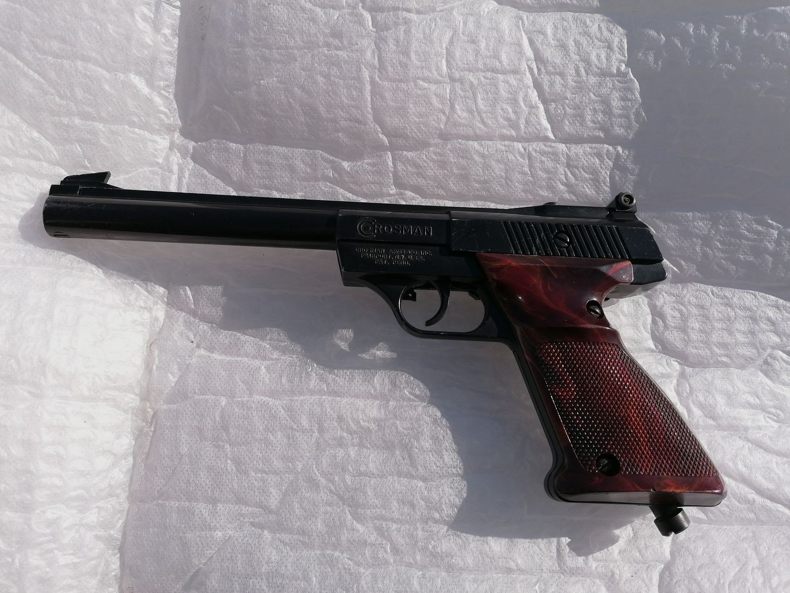 Pistola CO2 Crossman Modelo 454 4,5mm