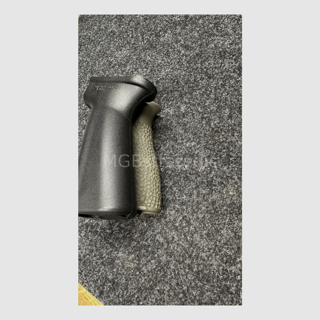 Pistol grip for AK47 AKM AK74 AK100 series Saiga Arsenal KUSA WBP Cugir KUSA branded pistol grip which fits most AK / AKM / Saiga platforms