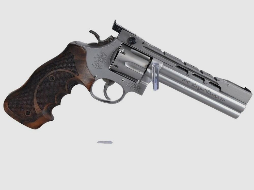 Smith & Wesson	 686-4