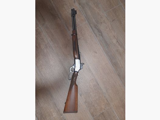Marlin 1894 Classic (Kai Hauck) met Picatinny rail