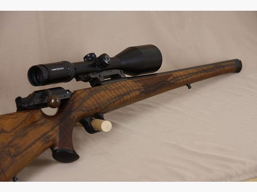 Blaser R93 Stutzen // CUSTOM MADE Ręczne Uchwyty !! TOP Drewno!!