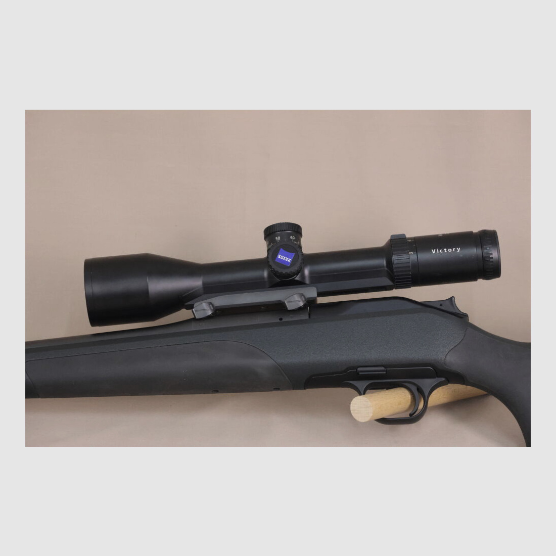 Blaser R8 Professional / mit Zeiss Varipoint u. ASV!