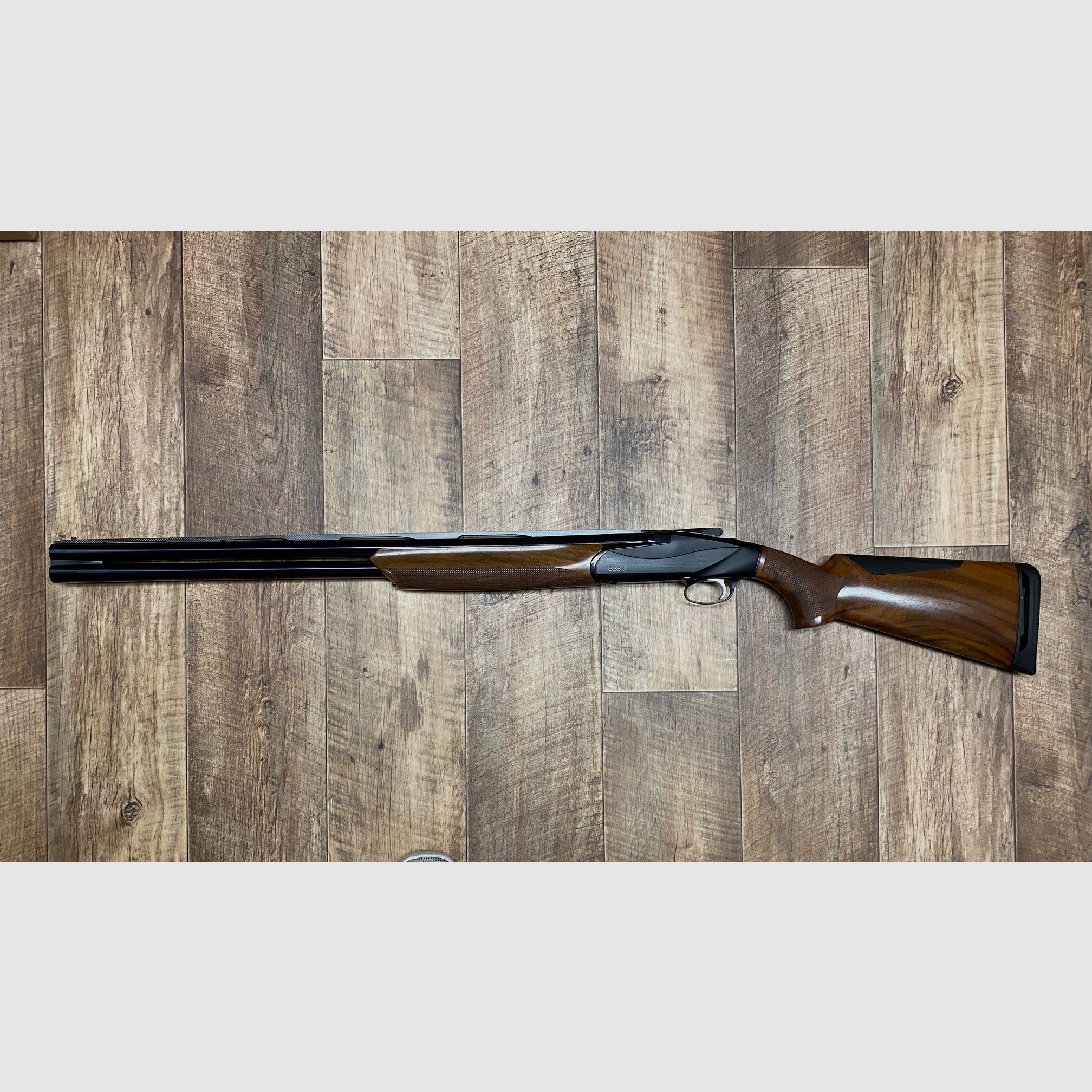 Benelli 828U Black 12/76 Długość lufy 71cm NOWY www.waffenhandel-kraus.de Lufa koło Norymbergi