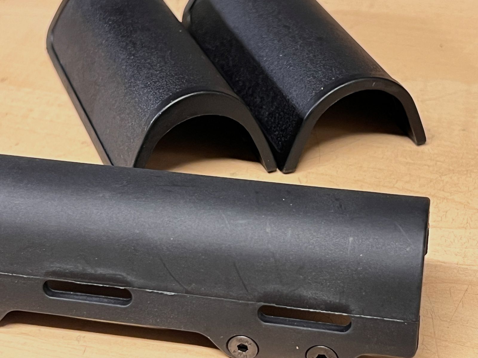 Erhöhung für Schulterstütze für M 4 / AR 15 Modelle in Schwarz