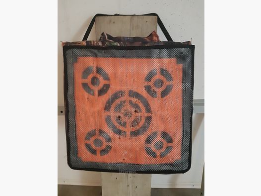 BSW STRONGHOLD Stronghold X40 – Tragbares High-End-Ziel – 40 x 40 x 22 cm – bis zu 500 fps