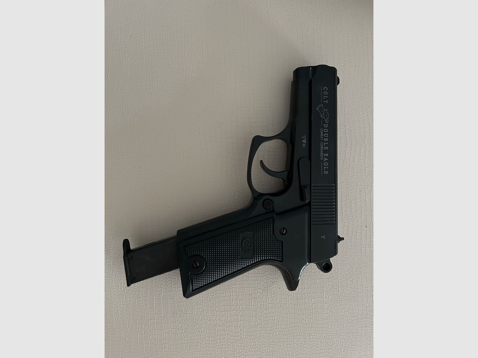 Colt Double Eagle Combat Commander – Blank firing pistol 9 mm P.A.K. – Excellent condition