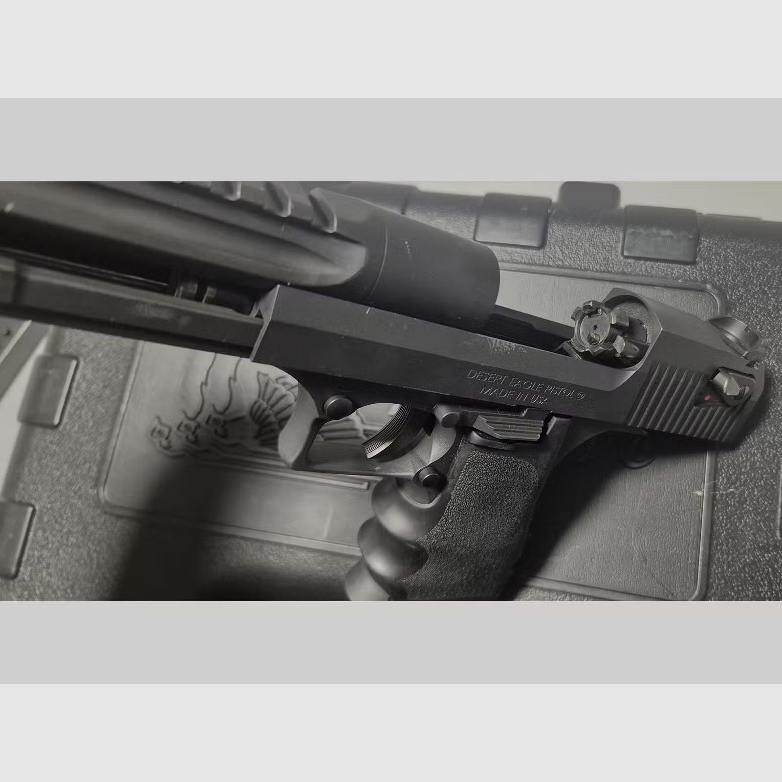 Magnum Research DESERT EAGLE .44 Magnum, 6" brüniert