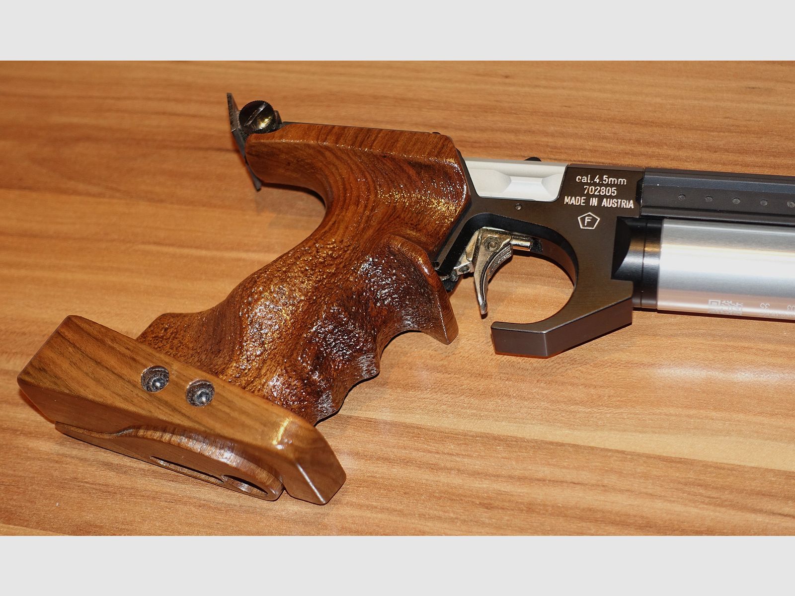 Reserviert! Pressluft Matchpistole Steyr LP im TOP Zustand mit neuer Kartusche + Zubehör