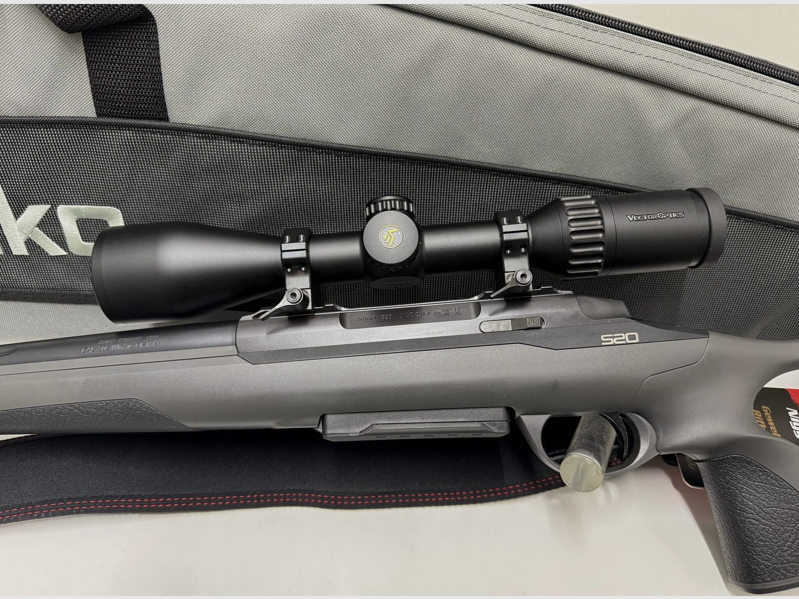 SAKO S20 HUNTER | Compleet aanbod "Black Hunter"