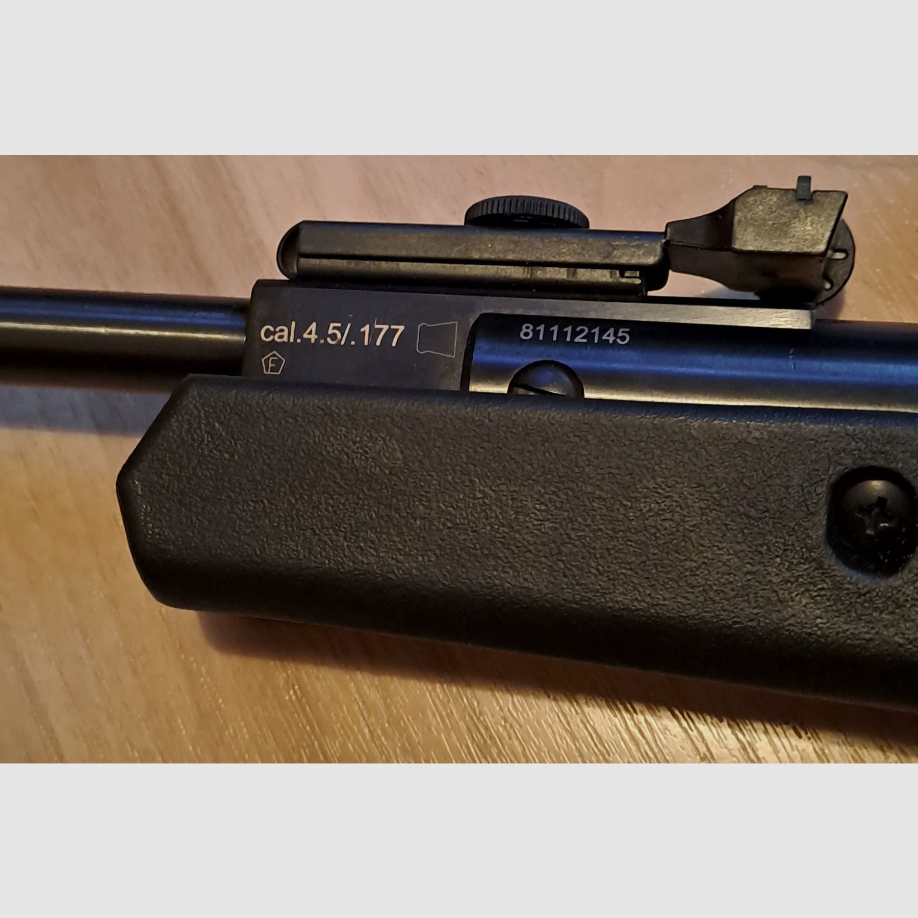 DIANA eleven with scope and very good bag.