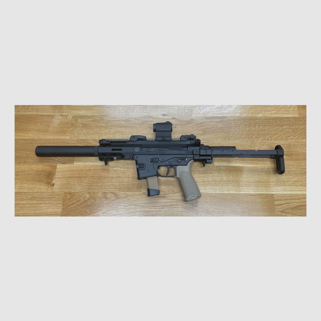 B&T AG SPC9 PDW G - halbautom. Pistole 9mmLuger - Typ Glock 9mm Magazine ähnlich GHM9 APC9 Pro - SPC9 Selbstladekarabiner / SLK/PCC