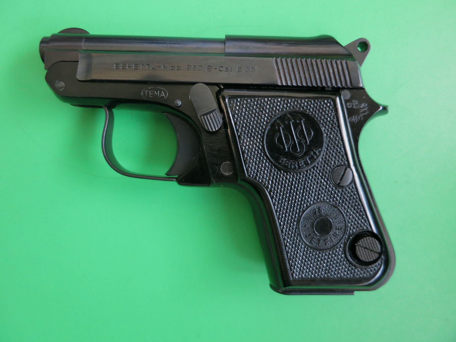 Pietro Beretta 950B pistolet à percussion semi-automatique à bascule 6,35 Browning « MADE IN BRAZIL », comme neuf       #55