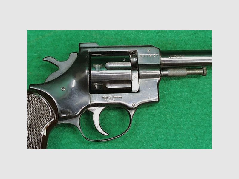 Revolver HW7 Arminius con incenso