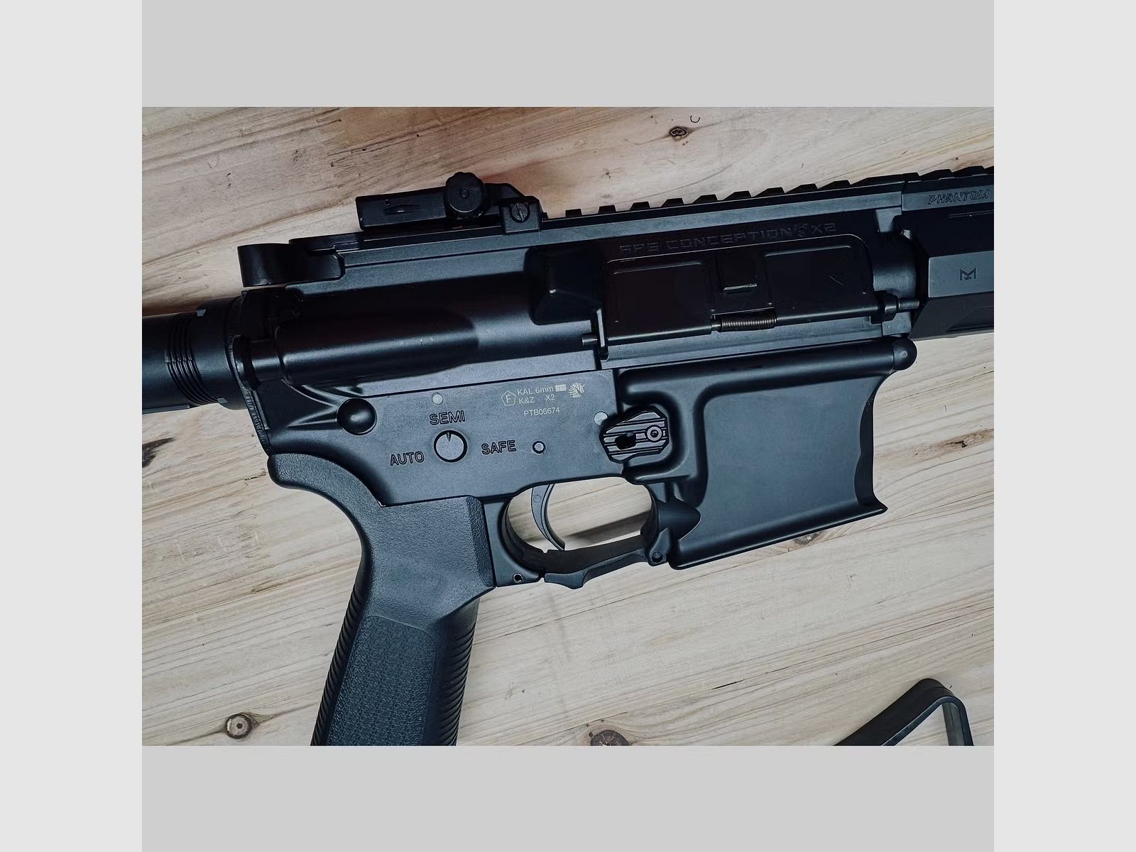 APS M4 X2 Xtreme Rifle Vollmetall GBox CO2BB 6mm BB schwarz