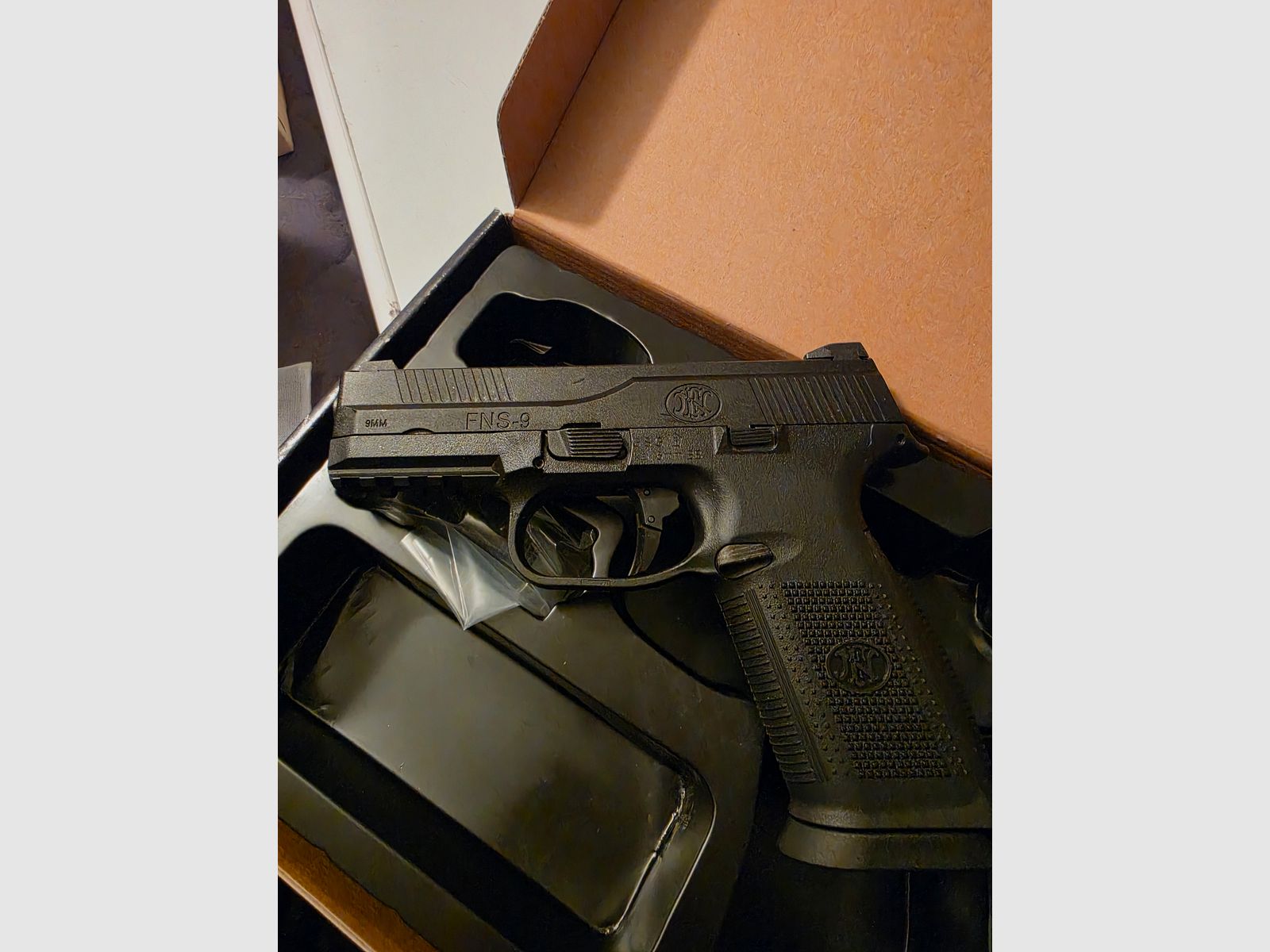 FN Herstal FNS-9 Softair GAS