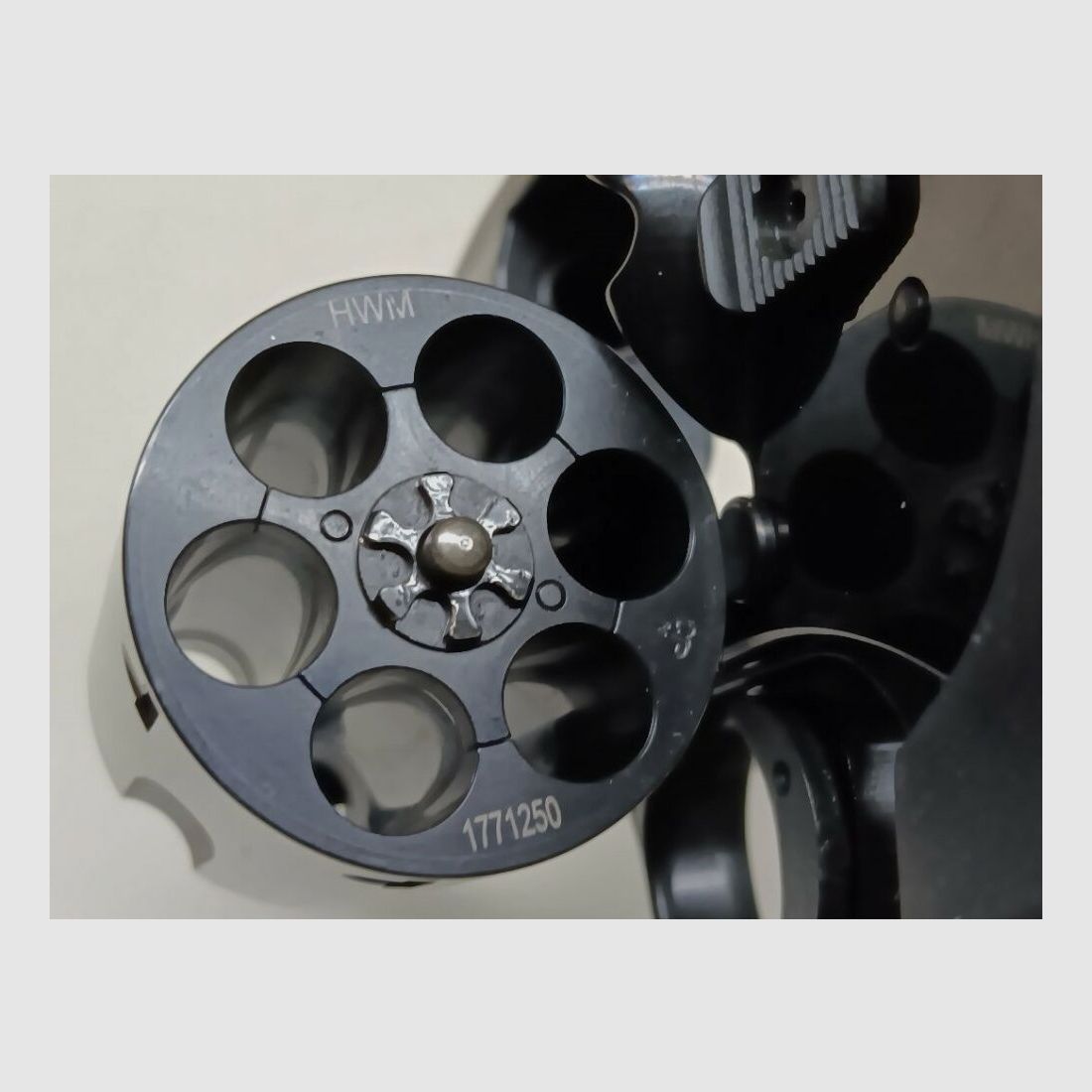 H.Weihrauch - Sport Weapons Mellrichstadt Arminius HW 357 Hunter #3