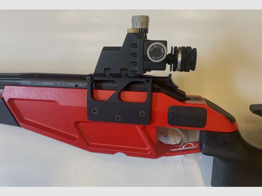 Blaser R93 UIT