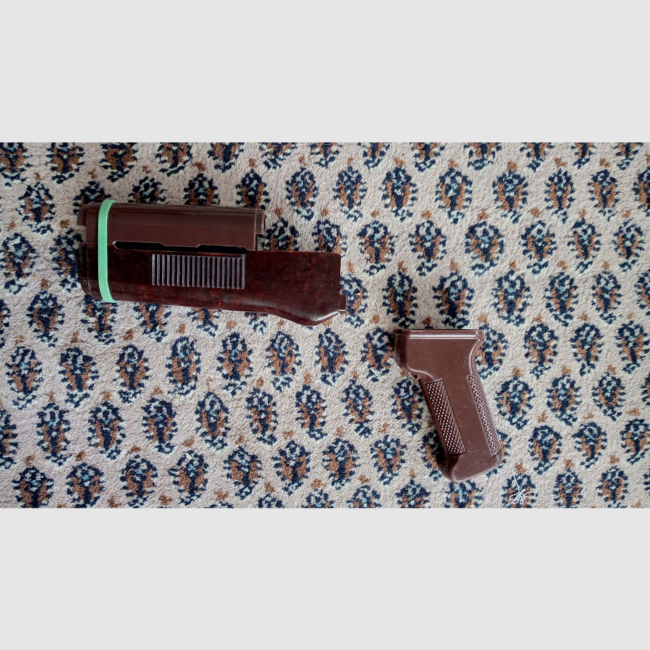 Set di protezione anteriore AKMS MPi dell'Est Germania per AKMS & AK74 DDR NVA in bakelite e plastica // montaggio indiretto anche per NEDI SDM Type 56 possibile, immagine 12 di 20