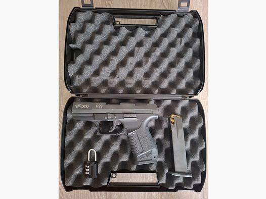 2× Walther P99, 9 mm P.A.K., PTB 762