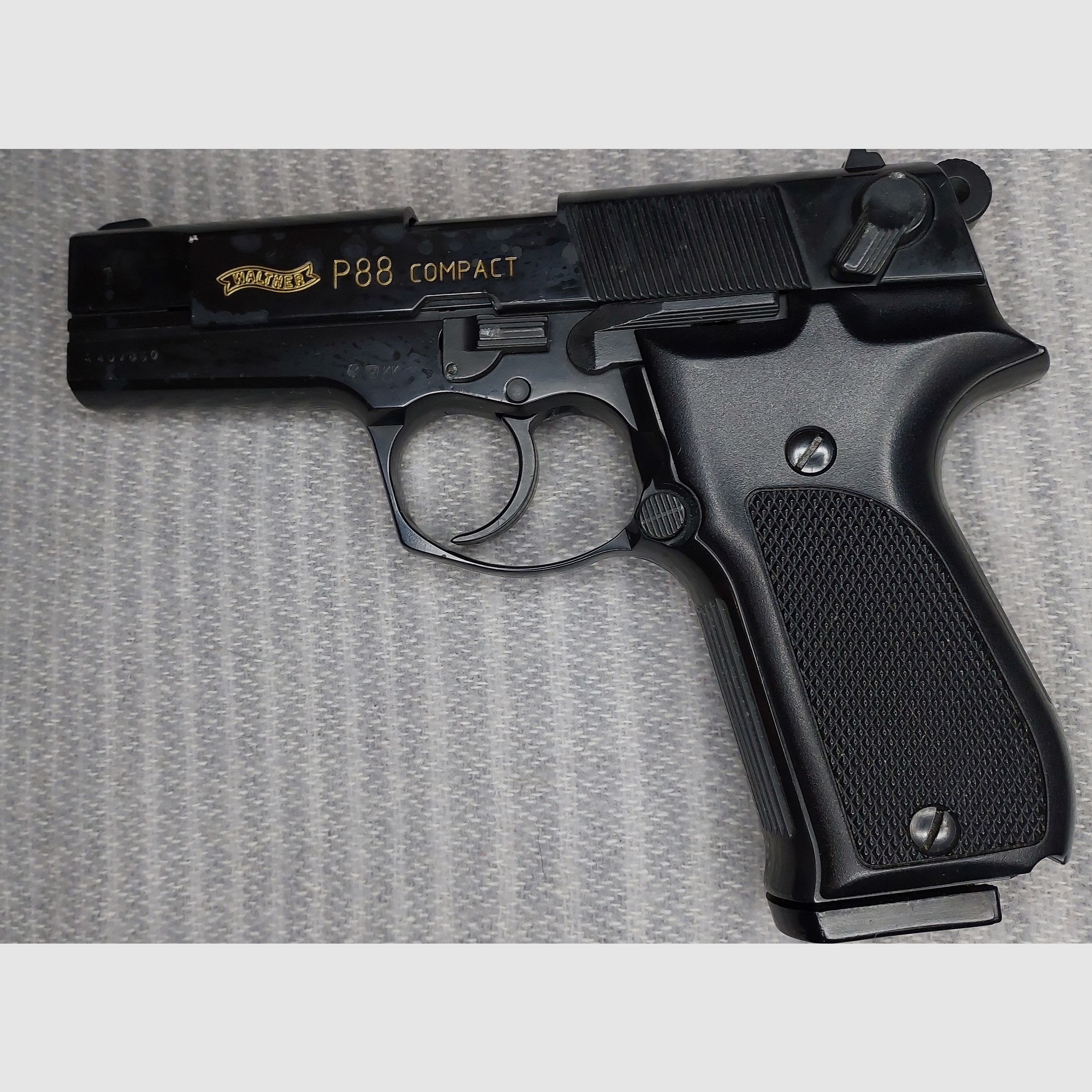 Walther P88-9 (P 88 Compact) Schreckschuss Pistole 9mm P.A.K. schwarz (PTB 764)