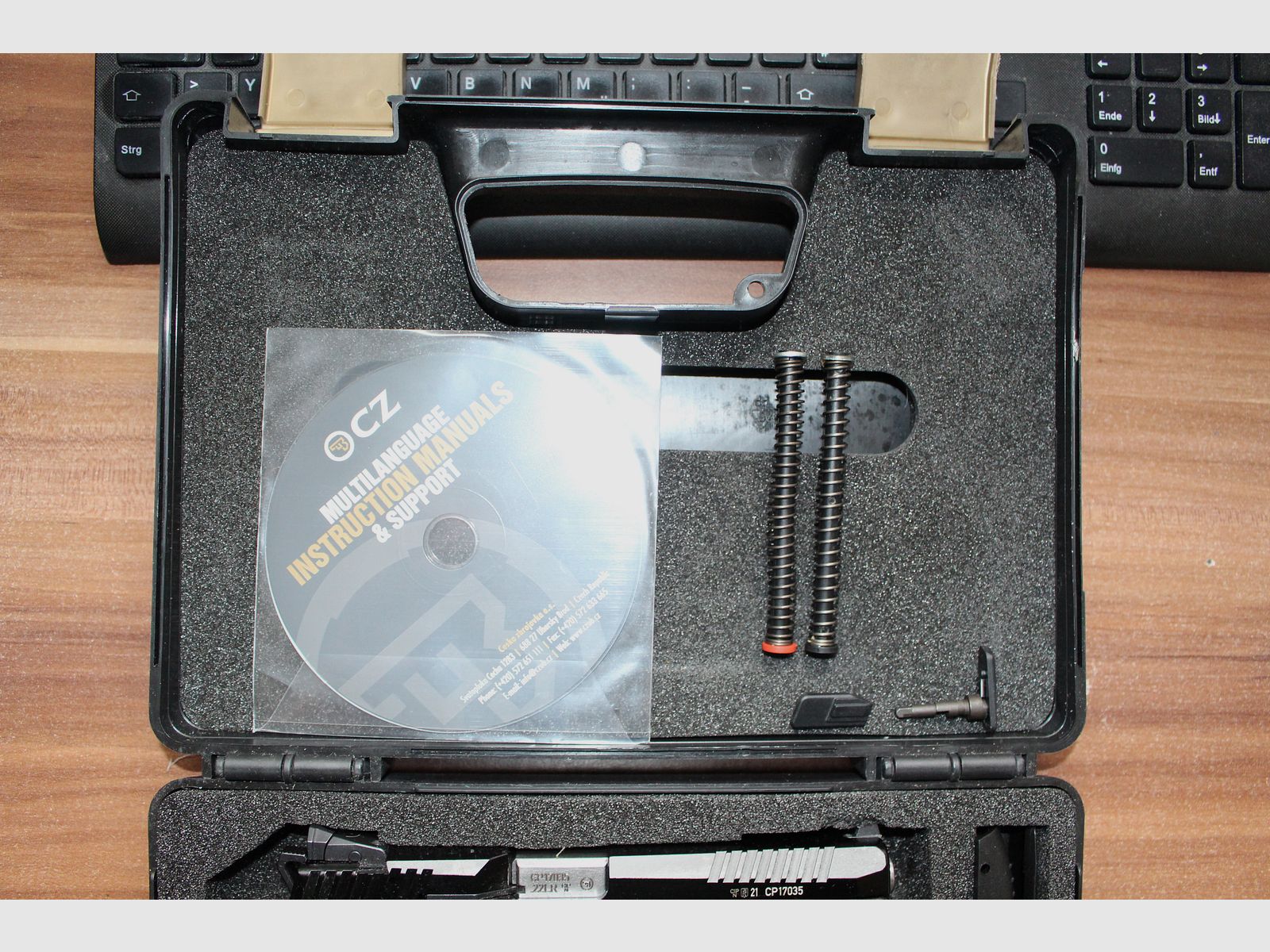 CZ P09 22 lfB inklusive 2 Magazine