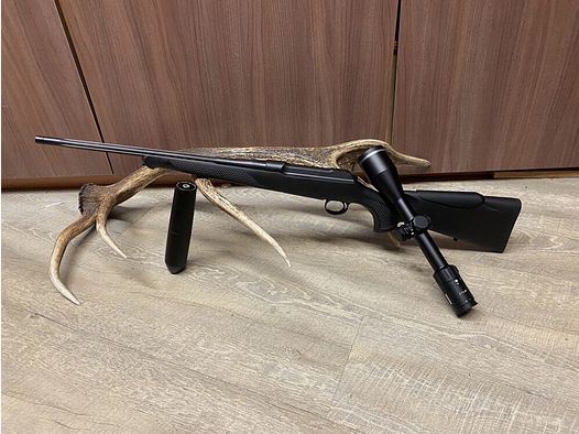Sauer 101 Highland XTA, mit Minox Allrounder 3-15x56, mit Schiene