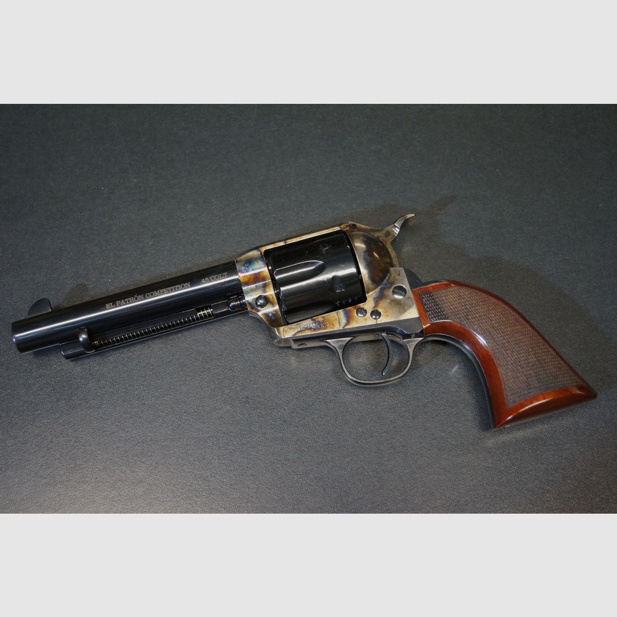 Uberti 1873 El Patron Competition, immagine 8 di 8