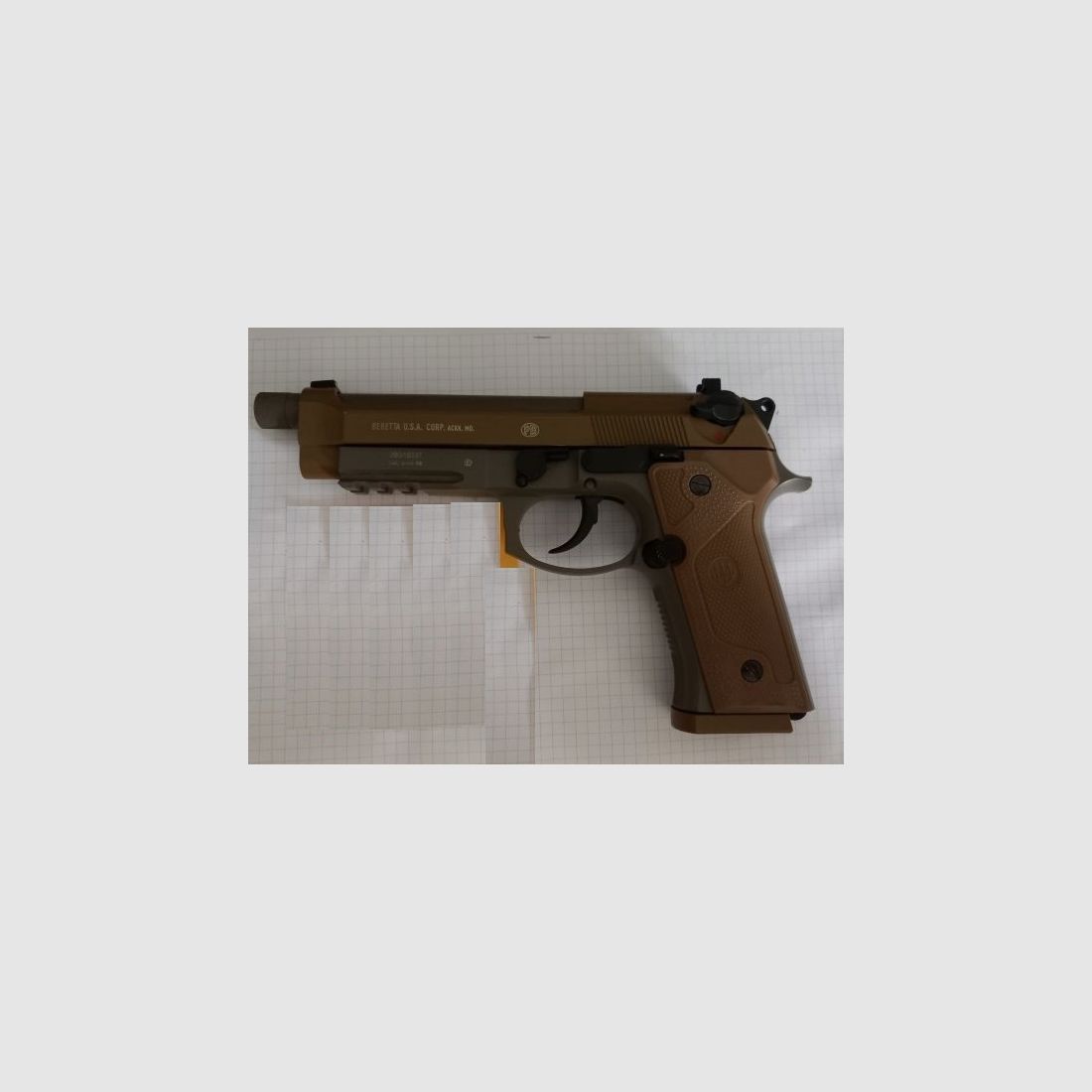 Komplettset Beretta M9 A3 FDE Softair-Co2-Pistole Kaliber 6 mm BB Blowback