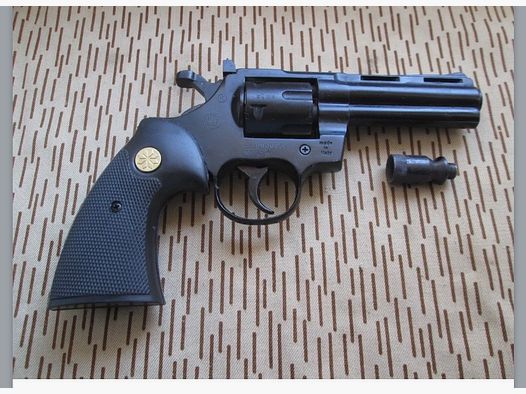 Schreckschußrevolver Modell Python