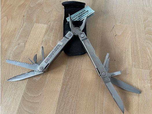 2x Leatherman 300-19 Supertool