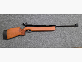 En la rara culata de madera Monte Carlo Haenel Seitenspanner Mod. 312 con diopter en buen estado cal. 4,5mm Diabolo
