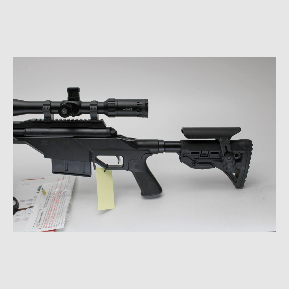 Rep. rifle Savage 110 BA Stealth cal. .300 Win Mag con Hawke Sidewinder 8- .300WinMag