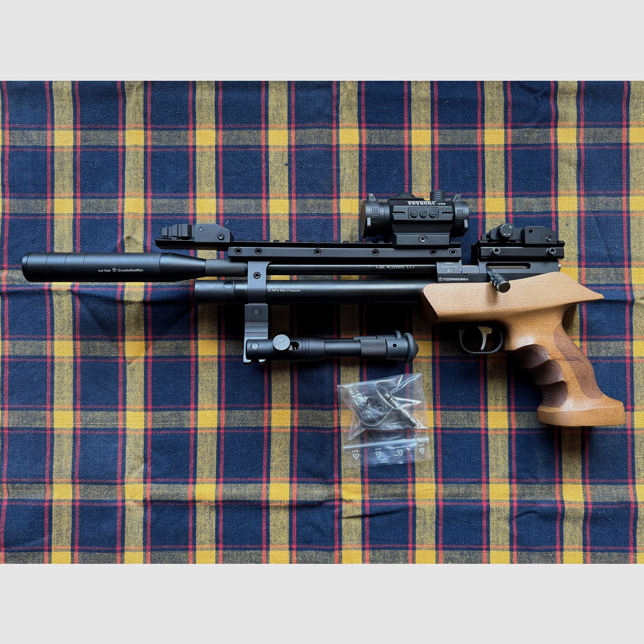 Diana Bandit PCP Pistole mit Extreme Tactical Edition umbau