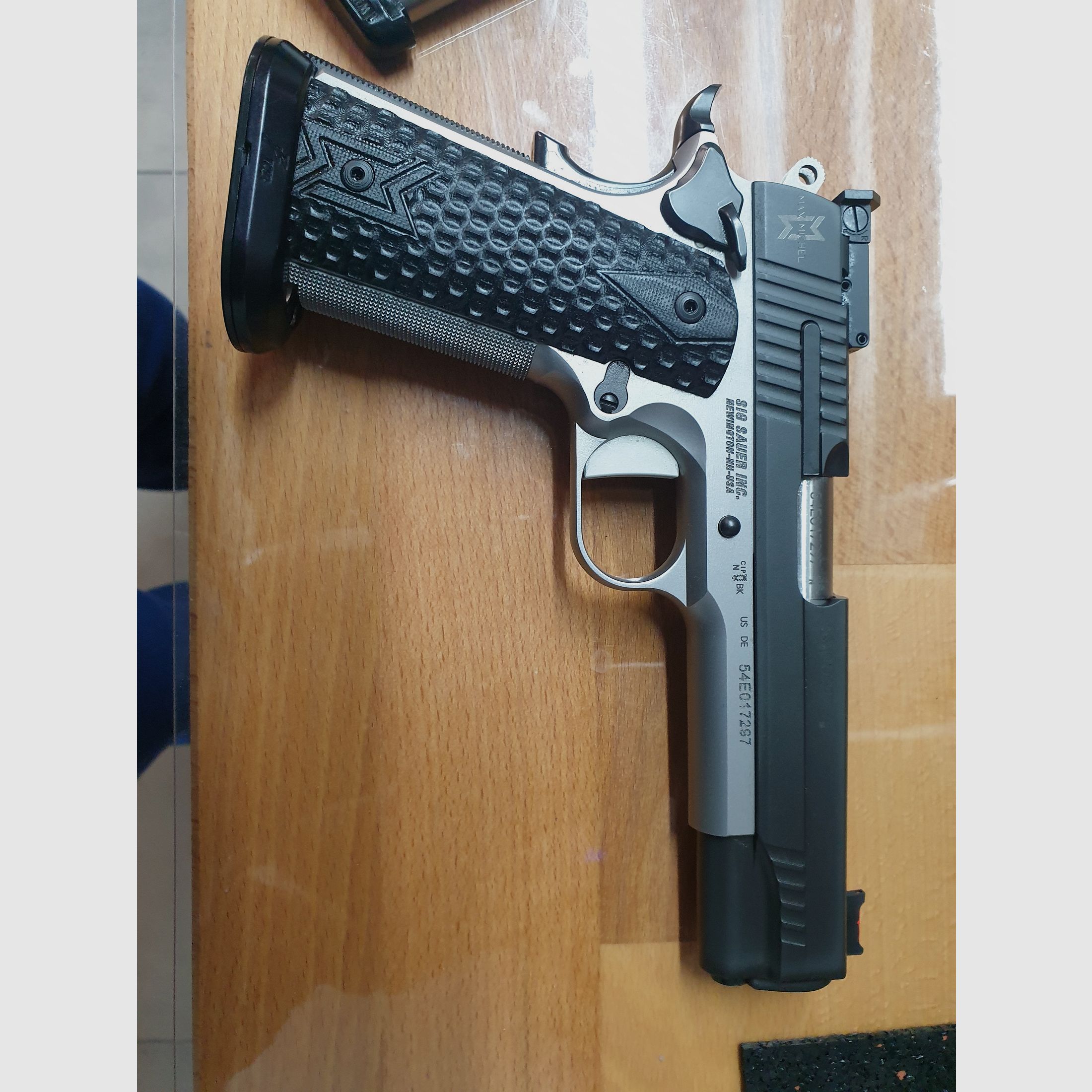 Sig Sauer Max Michel 