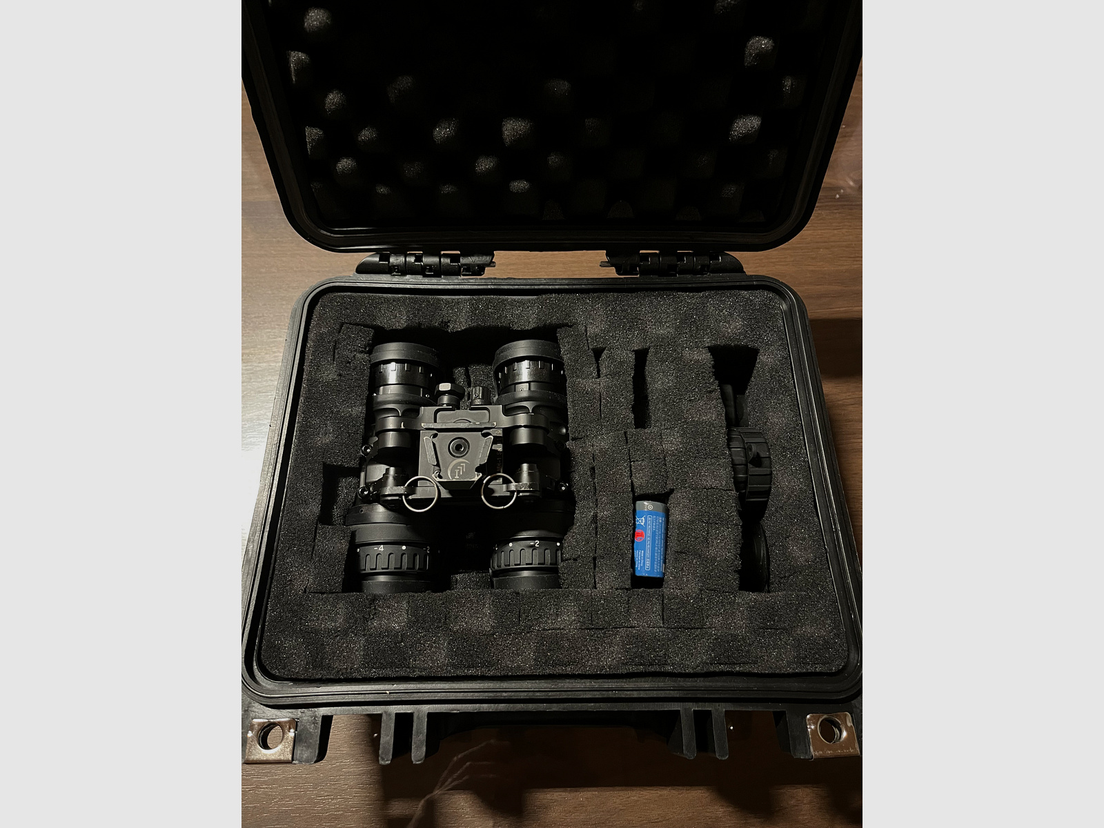 LLI MH-1 dispositivo di visione notturna - tubi Photonis 4G e lenti Carson